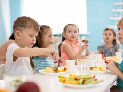 Mittagessen im Kindergarten mittagessen_kindergarten.jpg